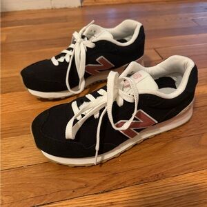 NEW BALANCE SHOES